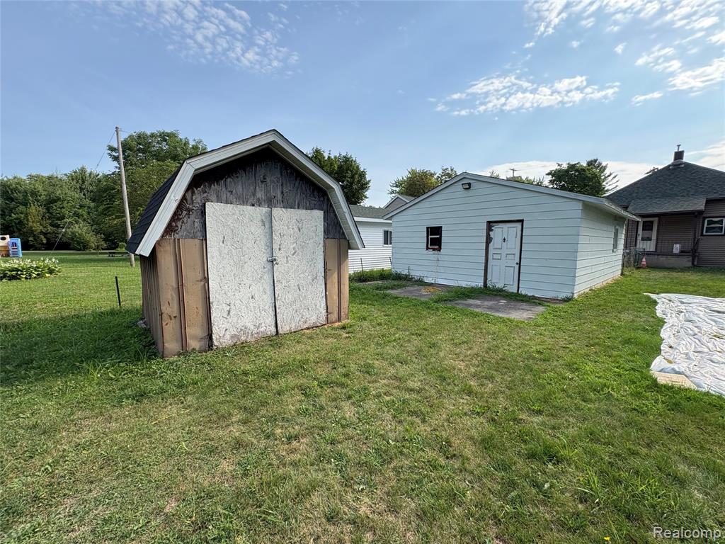 905 Wright Street, Saginaw, MI 48602 — Photo 24