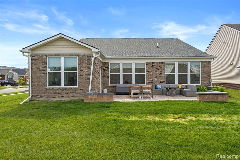 4051 COLFAX Court, Canton, MI 48188 — Photo 36