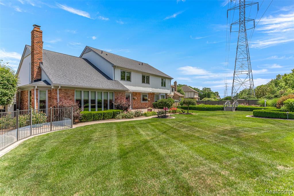 48367 Lake Valley Drive, Shelby Twp, MI 48317 — Photo 50