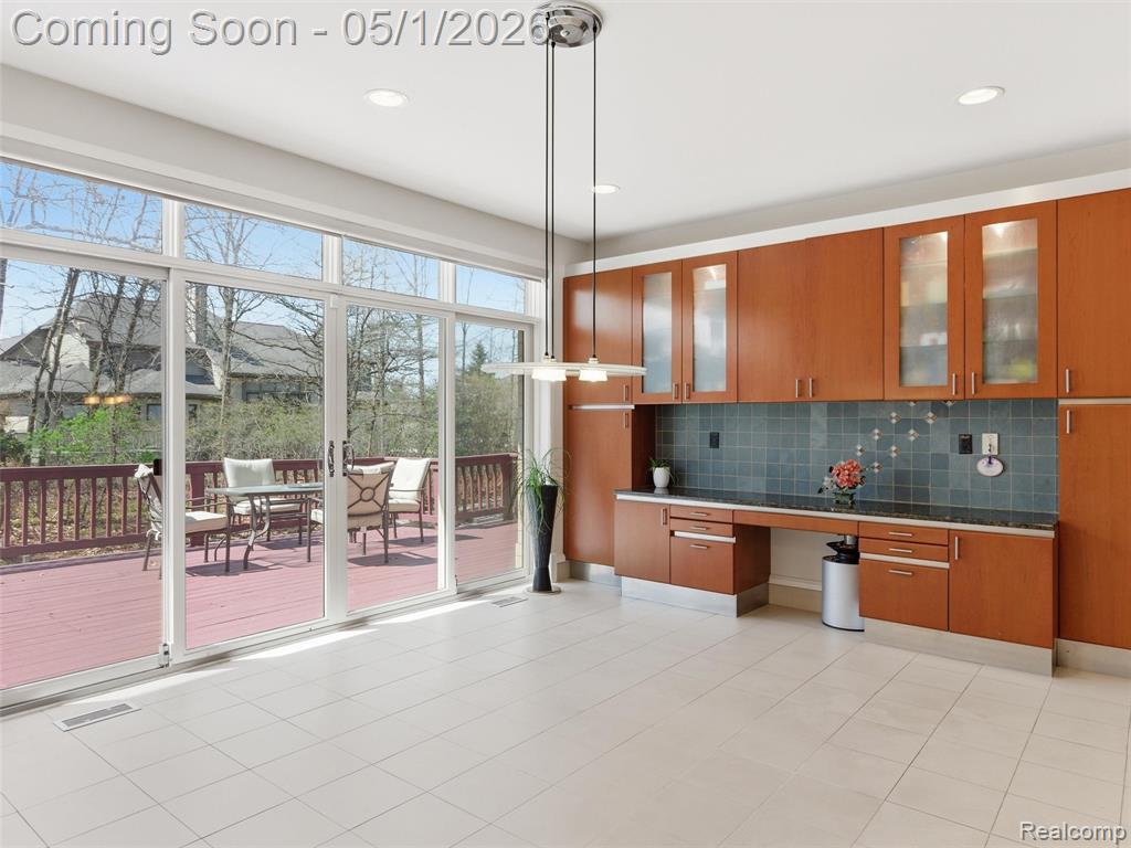8390 Warwick Groves Court, Grand Blanc, MI 48439 — Photo 26