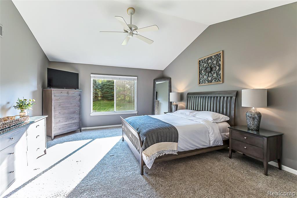 25823 Carriage Lane, South Lyon, MI 48178 — Photo 17
