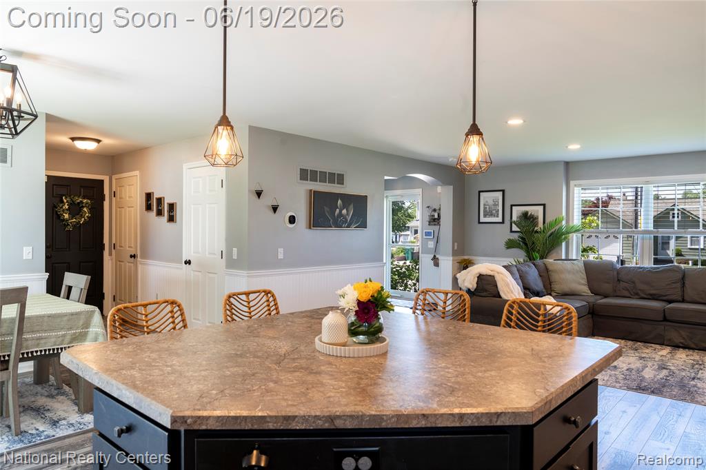 8423 Cascade Street, Commerce Twp, MI 48382 — Photo 7
