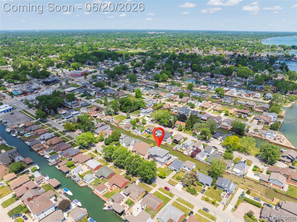 22491 E 10 Mile Road, Saint Clair Shores, MI 48080 — Photo 29