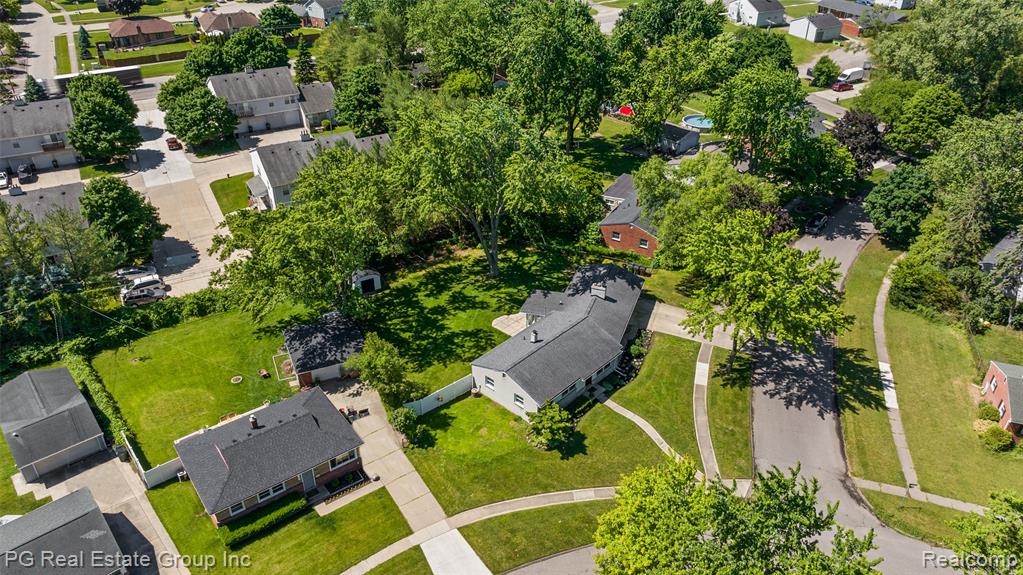 4550 JUSTINE Street, Shelby Twp, MI 48317 — Photo 22
