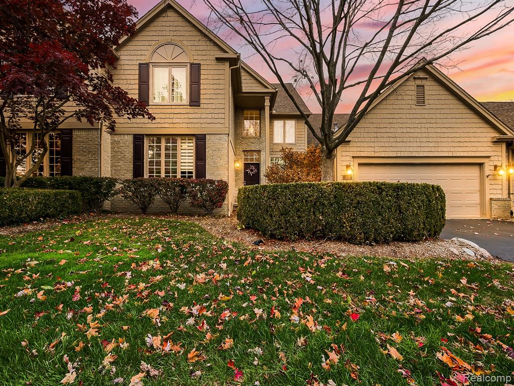 611 Windsor Run, Bloomfield Hills, MI 48304