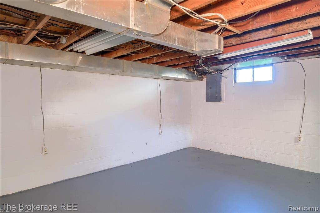 5400 N Center Road, Genesee, MI 48506 — Photo 41