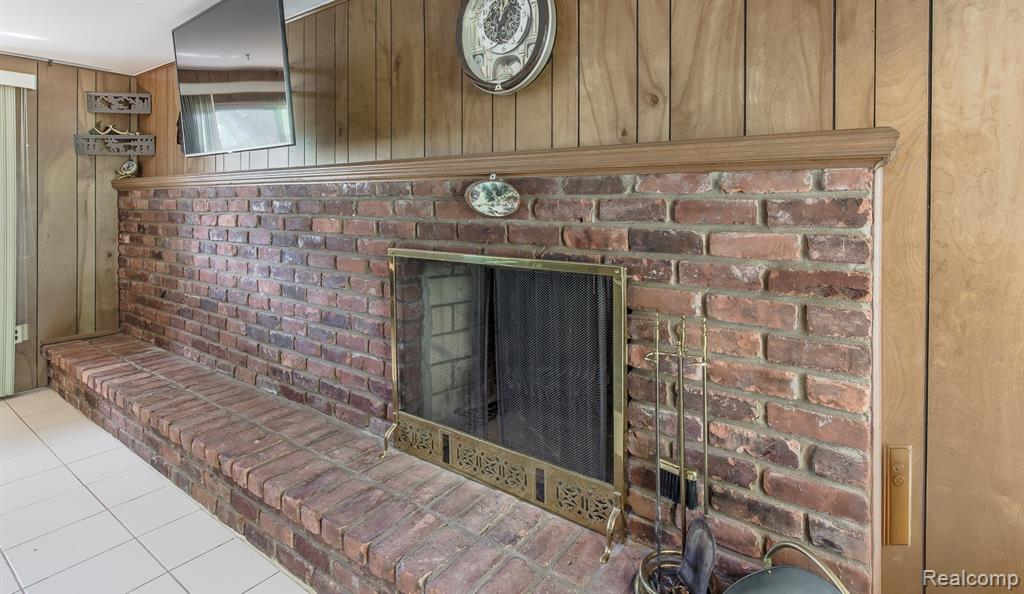 8410 Elizabeth Lake Road, White Lake, MI — Photo 37
