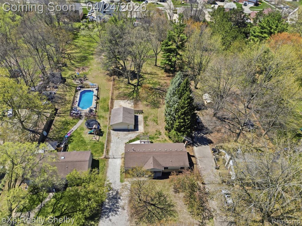 49301 Schoenherr Road, Shelby Twp, MI 48315 — Photo 41