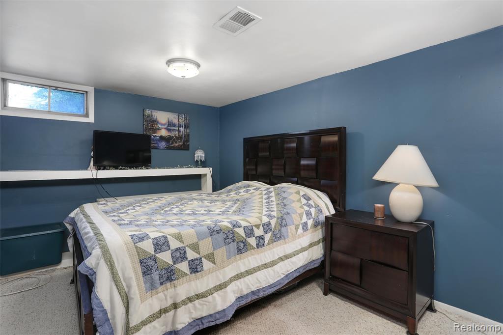 65 1st Street, Oxford, MI 48371 — Photo 19