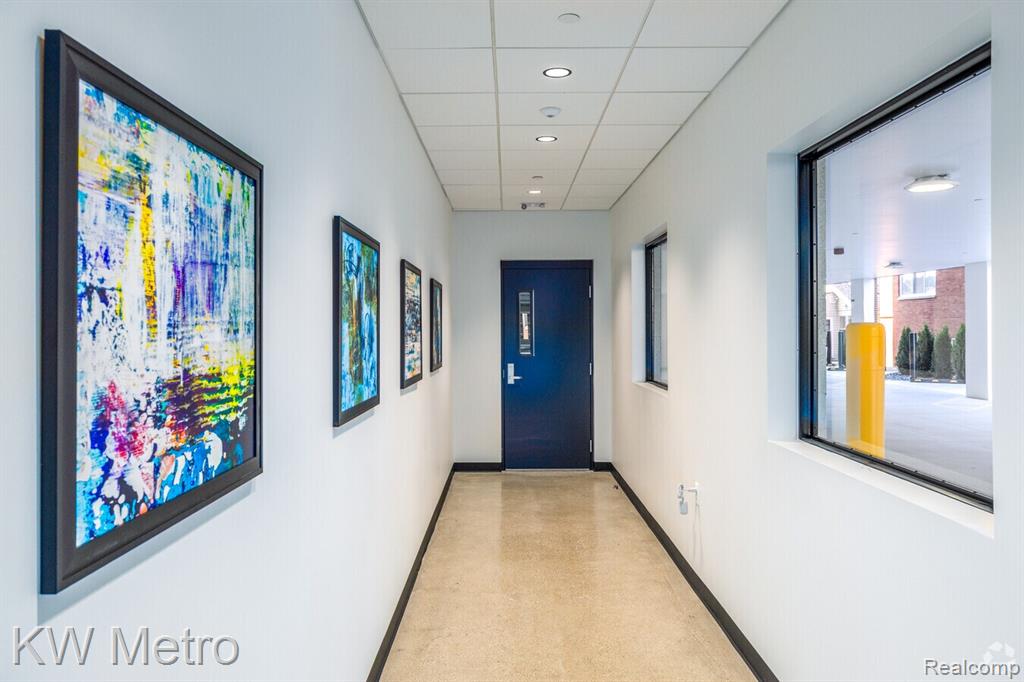 120 E Liberty Street, 203, Milford, MI 48381 — Photo 16