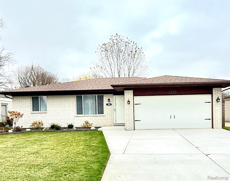 709 Foothill Drive, Canton, MI 48188 — Photo 2
