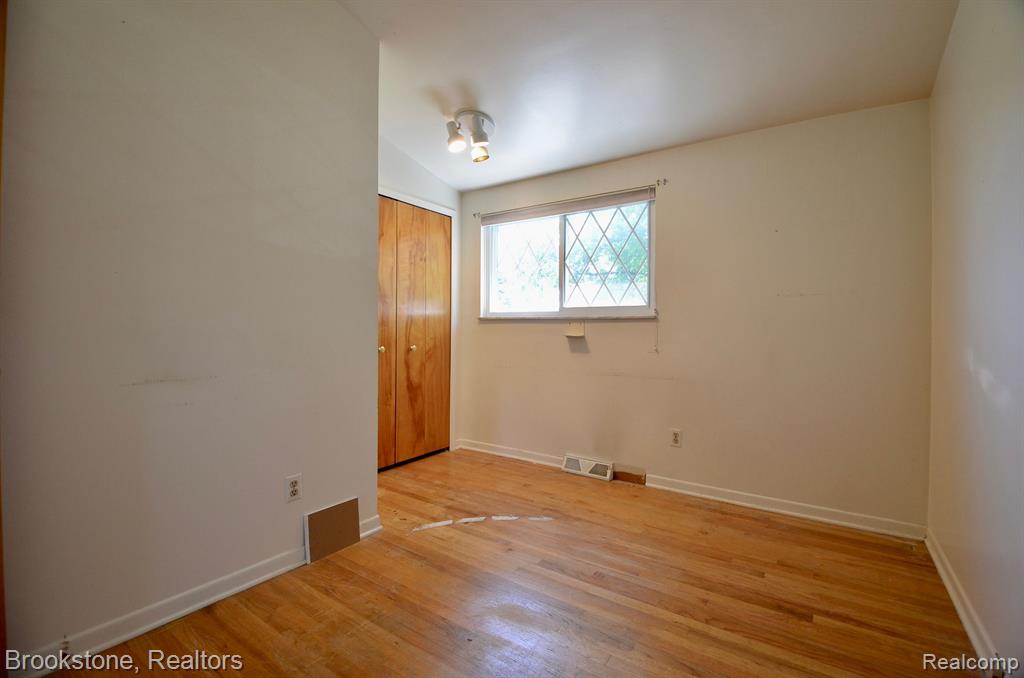 5465 WINELL Street, Clarkston, MI — Photo 33