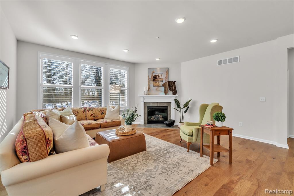 4633 CRESTWAY Drive, Brighton, MI 48116 — Photo 37