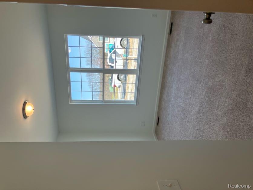 61627 Empire Road, South Lyon, MI, 48178