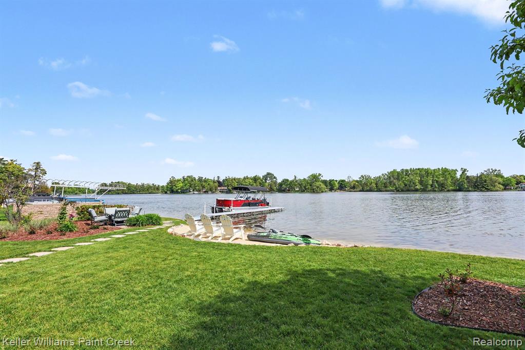 2560 Browning Drive, Lake Orion, MI — Photo 37