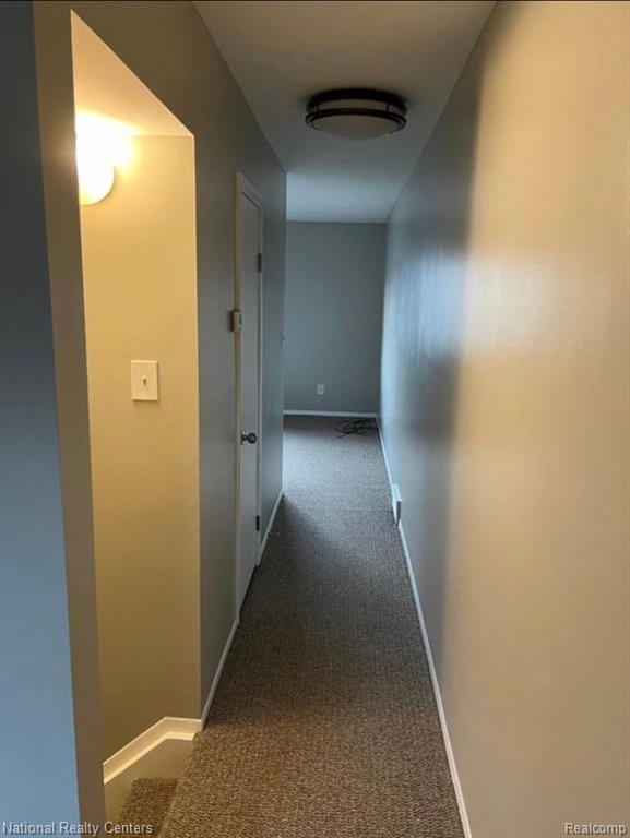 7210 BLUEWATER Drive, Clarkston, MI 48348 — Photo 5