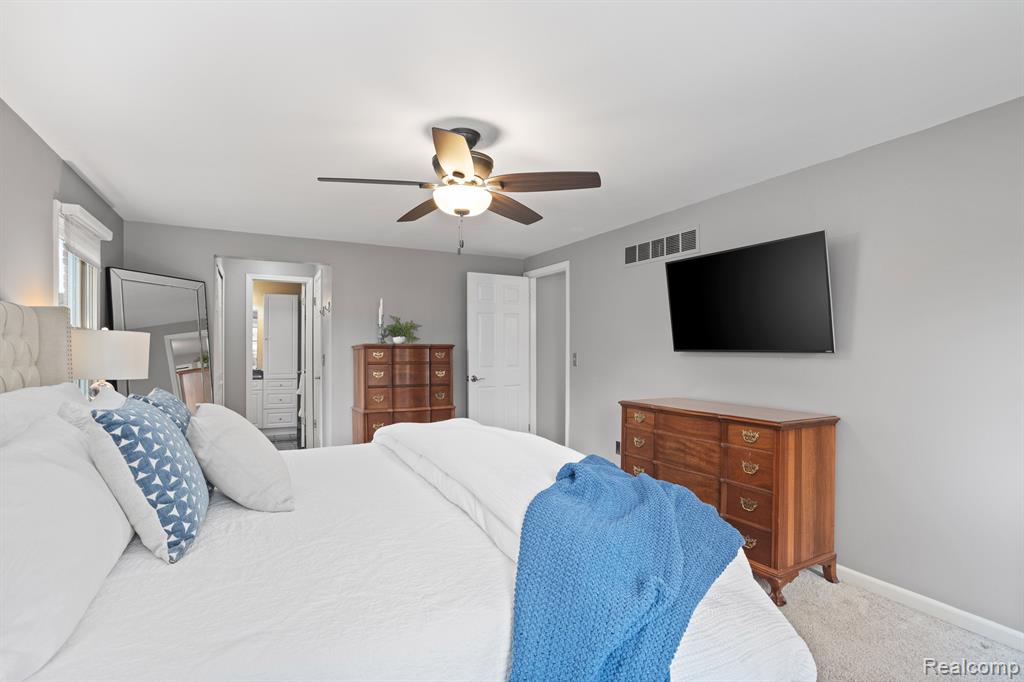 45550 DENISE, Plymouth, MI 48170 — Photo 22