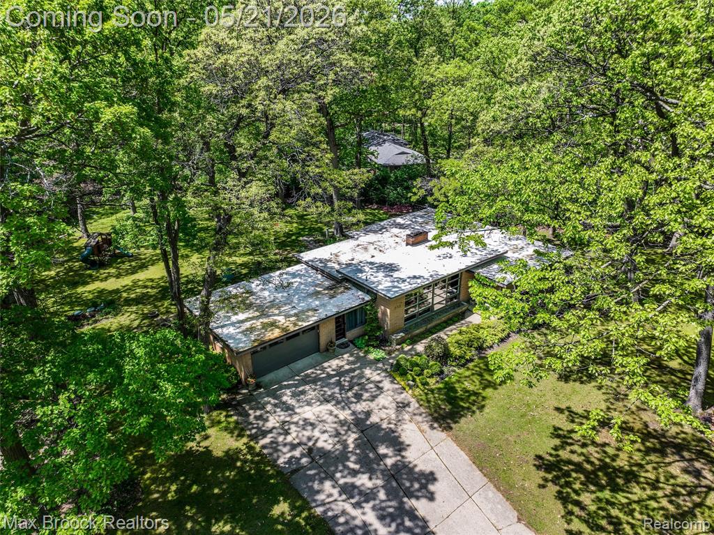 255 N Berkshire Road, Bloomfield Hills, MI 48302 — Photo 46