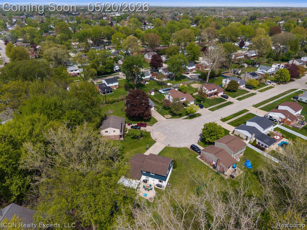 23516 Kim Drive, Clinton Twp, MI 48035 — Photo 49