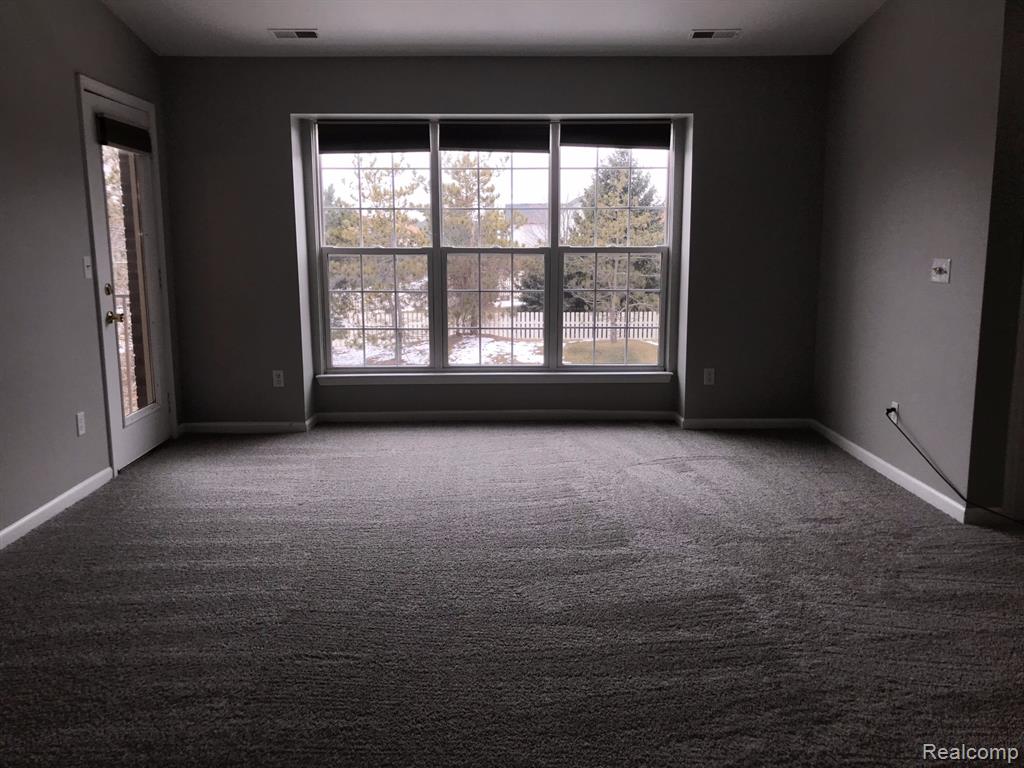 43915 Elm Drive, Sterling Heights, MI 48313 — Photo 3