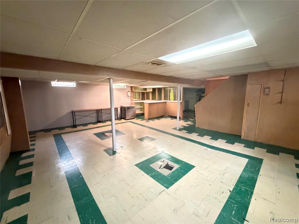3952 Katherine Street, Dearborn Heights, MI 48125 — Photo 13