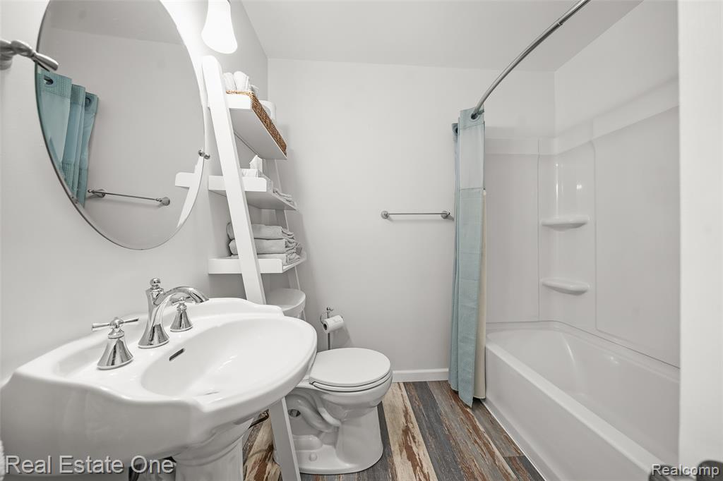 620 S Webik Avenue, Clawson, MI — Photo 19