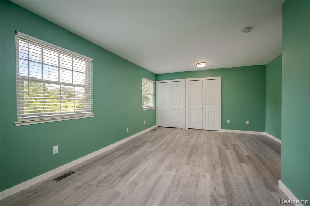 4277 Tux Lane, Milford, MI 48380 — Photo 27