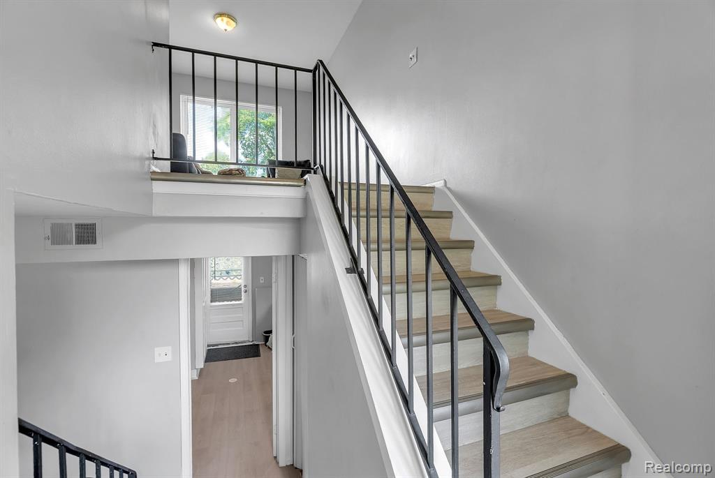 4408 Campbell Street, Dearborn Heights, MI 48125 — Photo 13