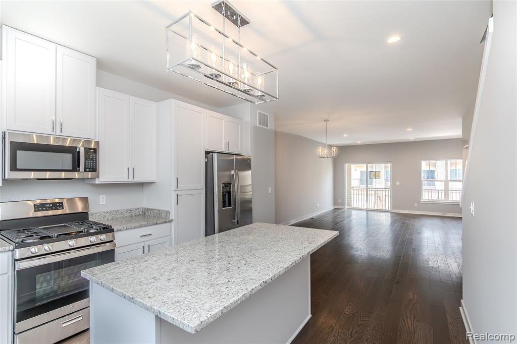 25566 Grandview Lane, 37, Novi, MI — Photo 24