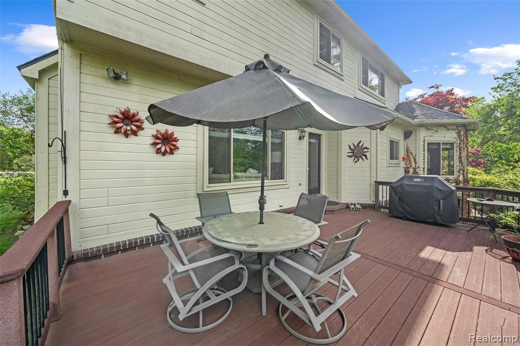10099 Fernbrooke Drive, Brighton, MI 48116 — Photo 68