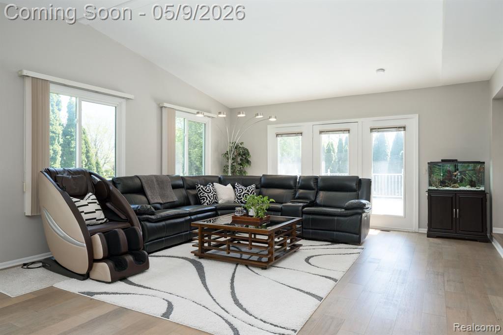 3862 Stone Haven Drive, Troy, MI 48084 — Photo 23