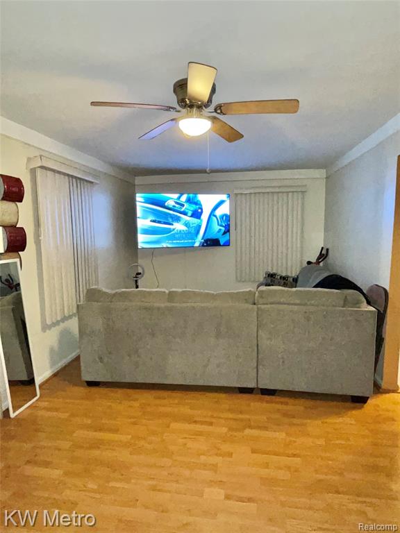 9979 Berwyn, Redford, MI 48239 — Photo 28