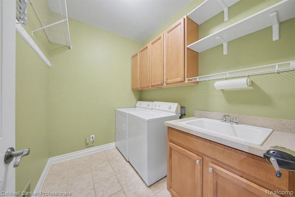 50039 Pelham Court, Canton, MI 48187 — Photo 22