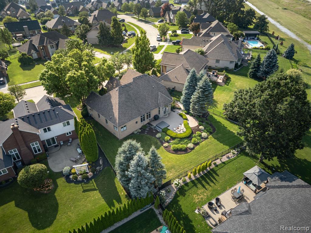 52260 Watkins Glen Drive, Macomb, MI 48042 — Photo 58