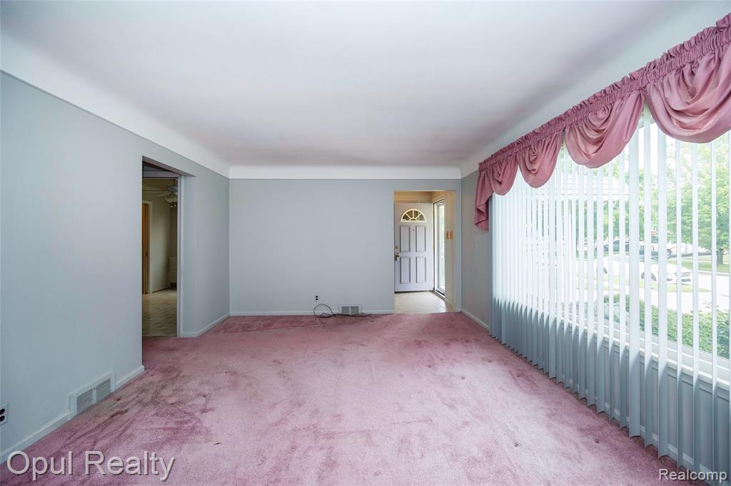 4174 Katherine Street, Dearborn Heights, MI 48125 — Photo 6