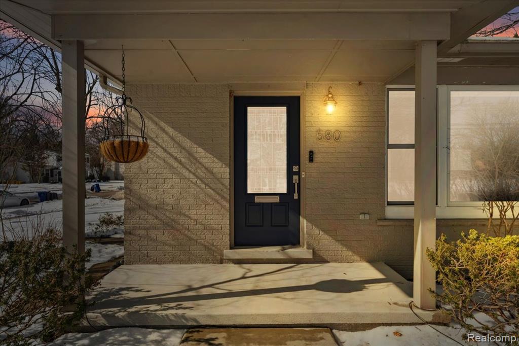 580 S Cranbrook Road, Bloomfield Hills, MI 48301 — Photo 3