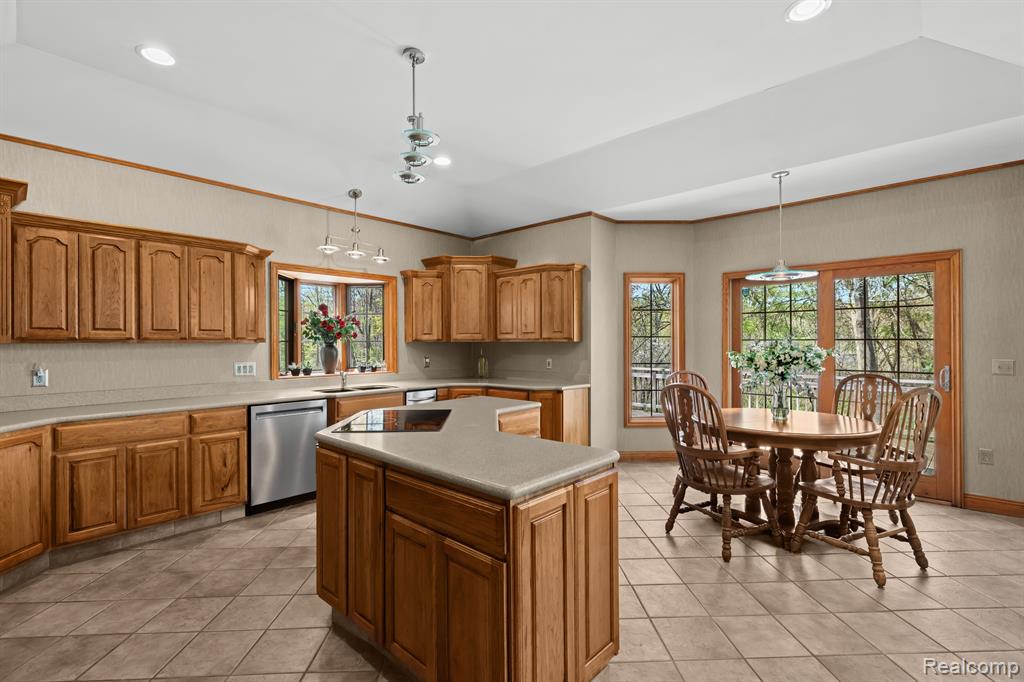 9997 APPLEGATE Lane, Brighton, MI 48114 — Photo 13