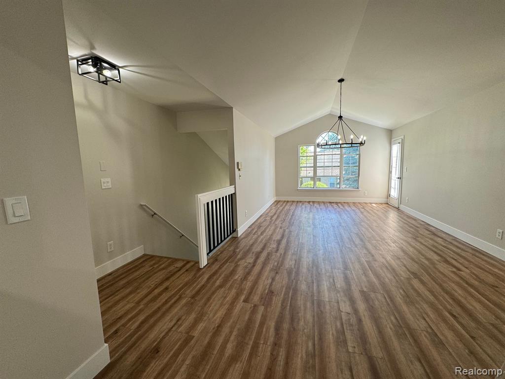 4234 BERKSHIRE Drive, Sterling Heights, MI 48314 — Photo 3