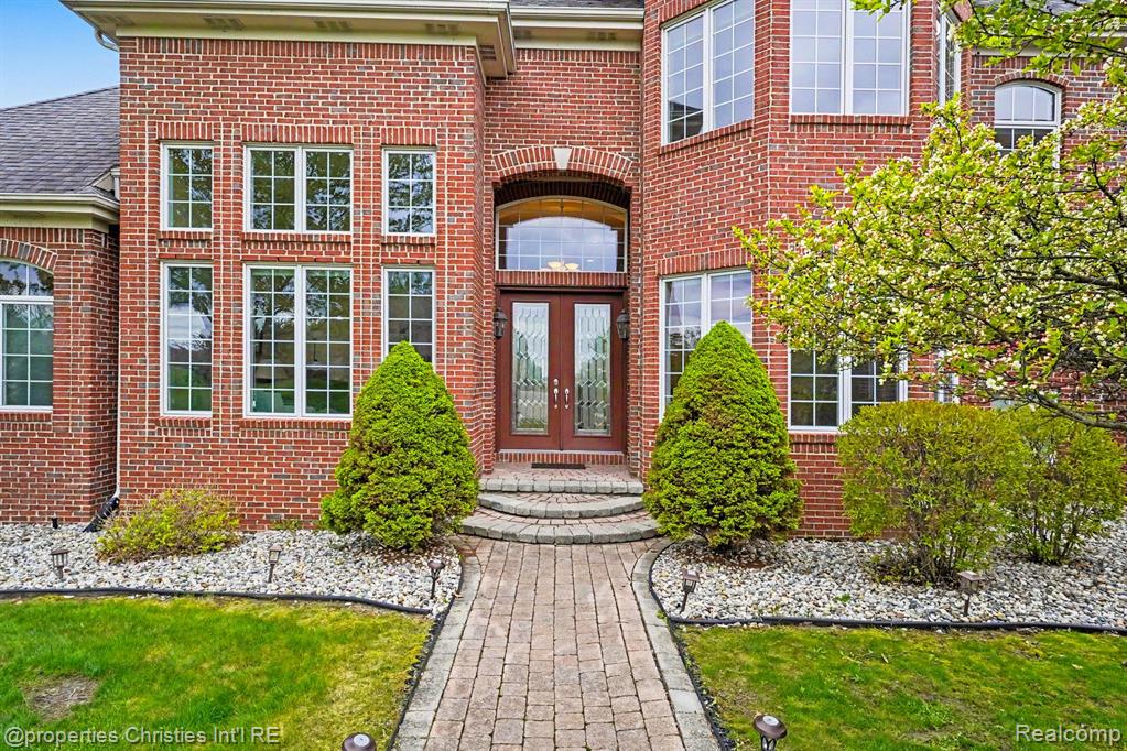 16987 Kings Fairway Lane, Grand Blanc, MI 48439 — Photo 6