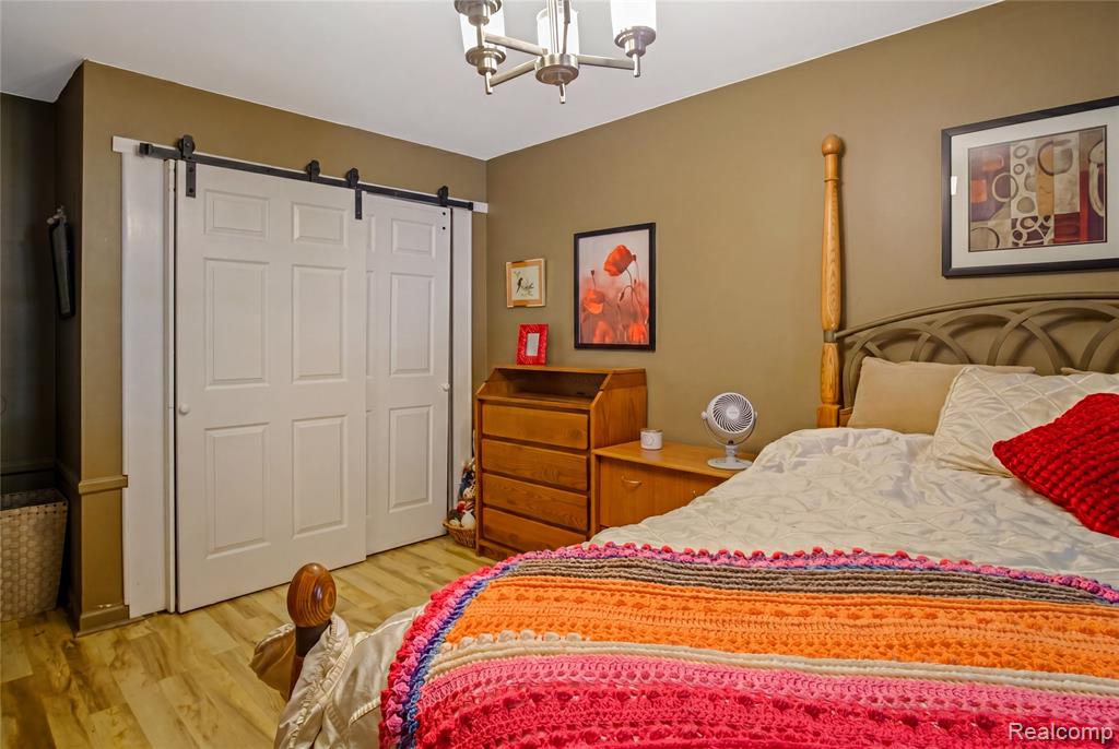7878 Charrington Drive, Canton, MI 48187 — Photo 12