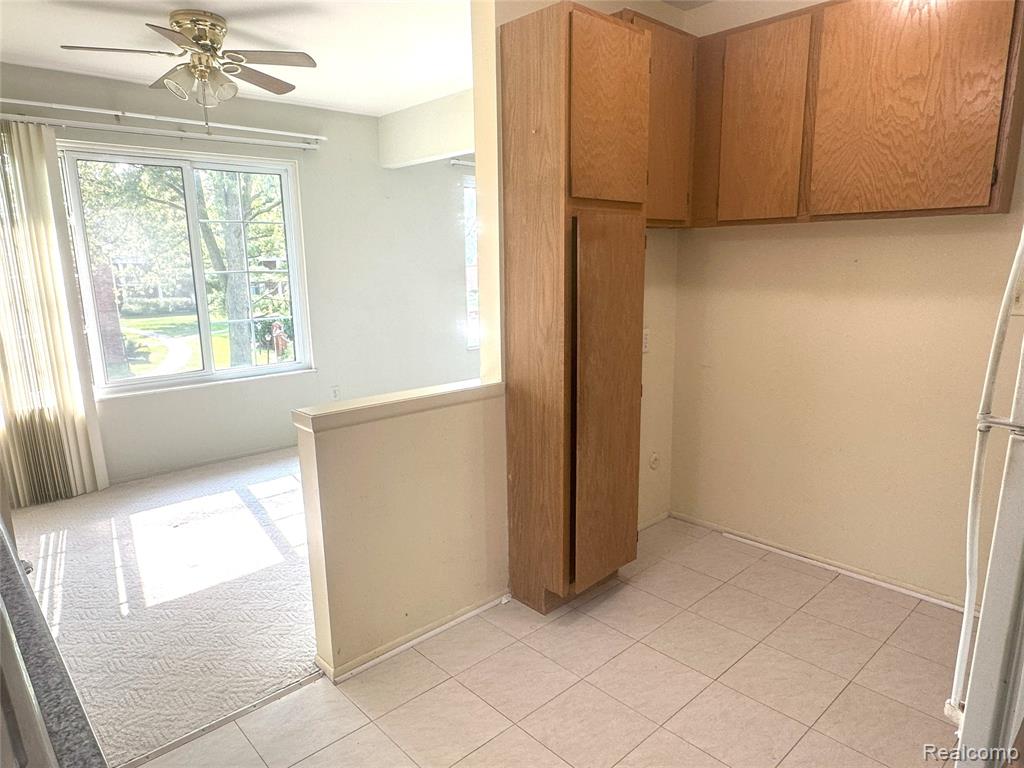 29330 Hoover Road, 330, Warren, MI 48093 — Photo 13