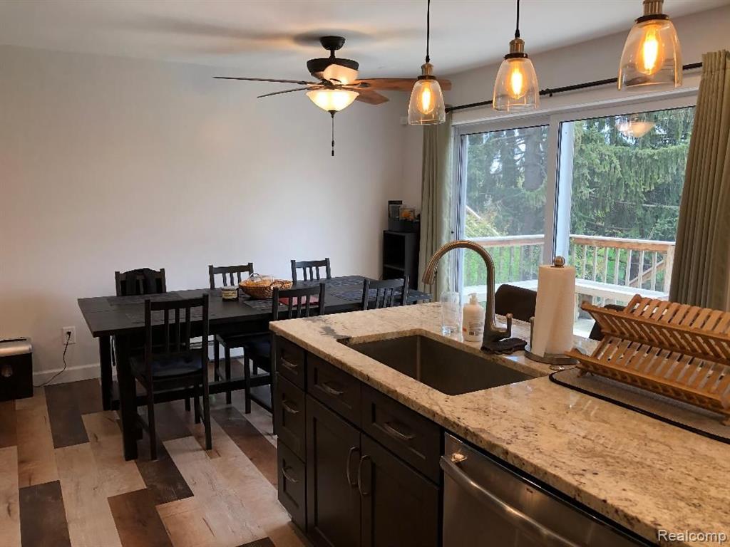 8135 KENWICK Drive, White Lake, MI — Photo 6