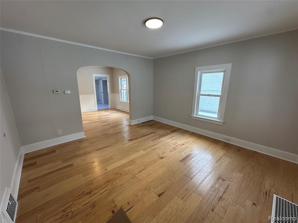 3142 Wright Street, Port Huron, MI 48060 — Photo 5