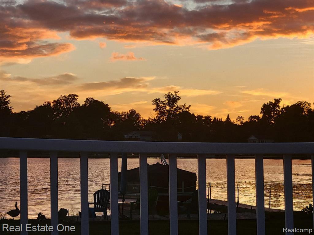 11422 Skyline Drive, Fenton, MI 48430 — Photo 4