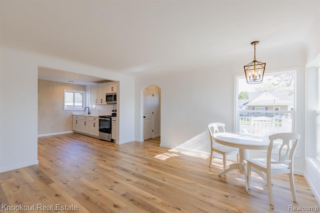 8368 MAIN Street, Birch Run, MI 48415 — Photo 21