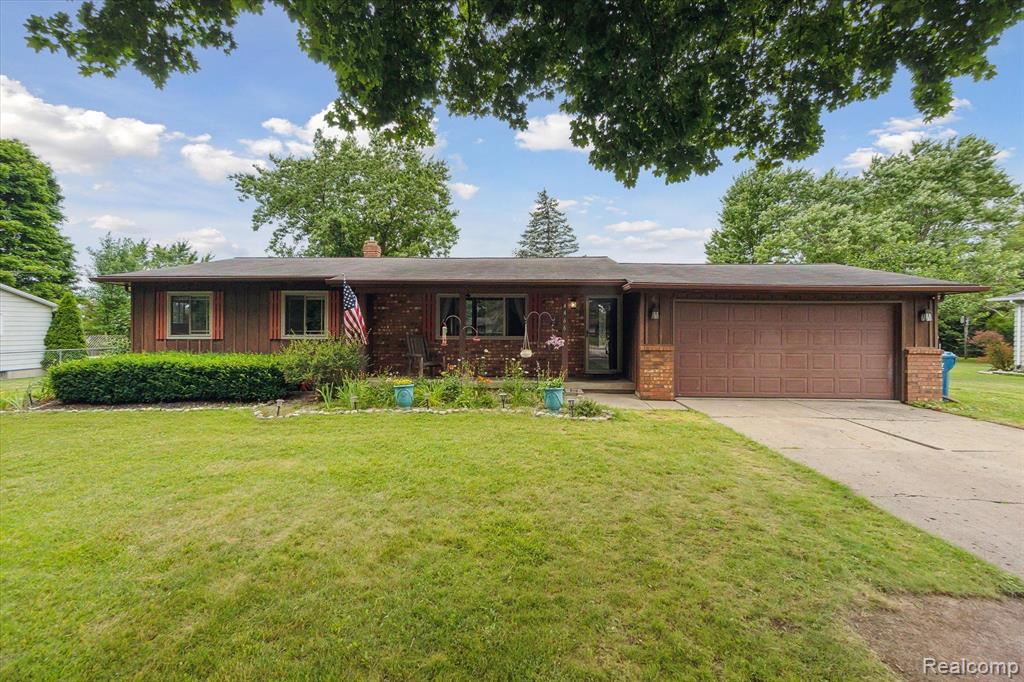4466 VAN VLEET Road, Swartz Creek, MI 48473 — Photo 3