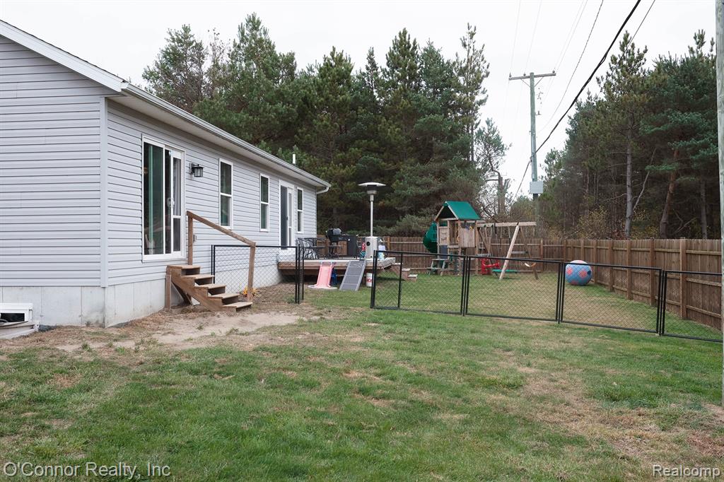 2007 Edward Lane E, MI — Photo 26