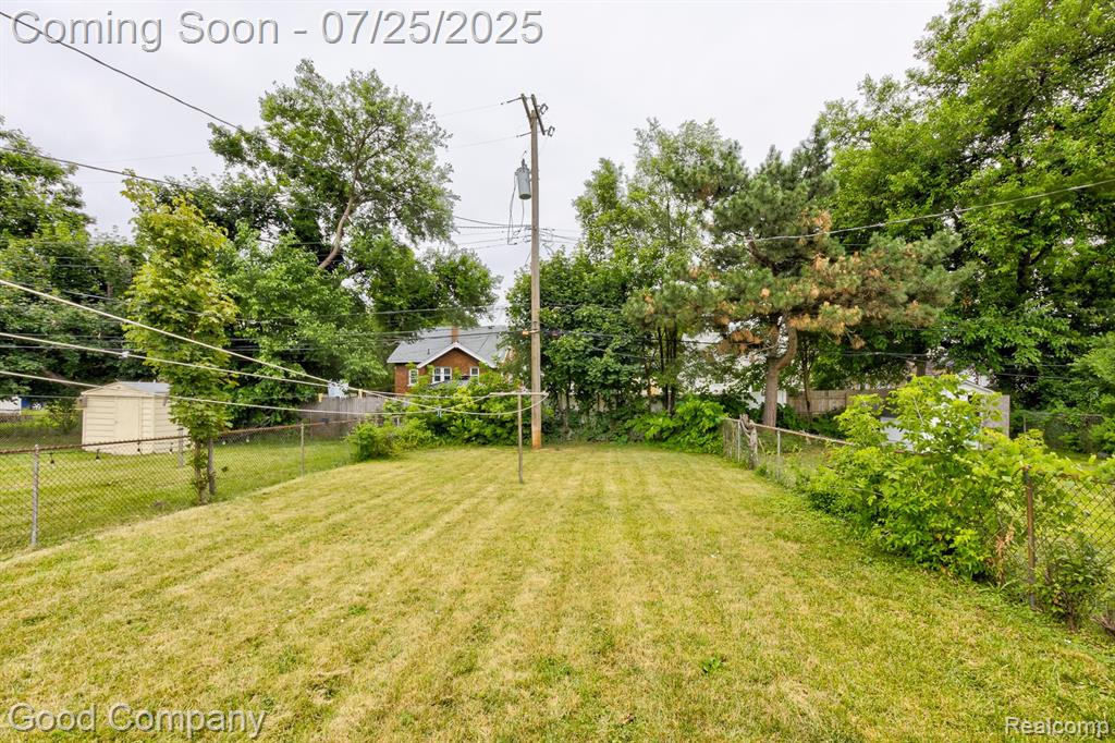 7271 Wiegand Boulevard, Center Line, MI 48015 — Photo 26