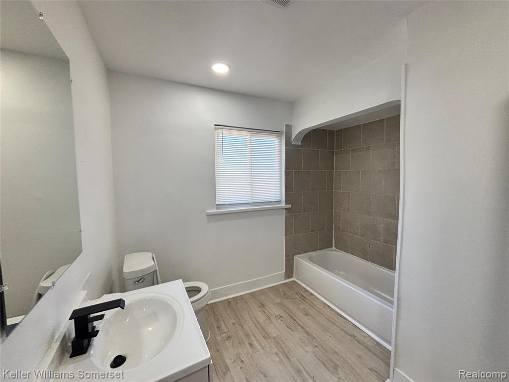 14800 Woodmont Avenue, Detroit, MI 48227 — Photo 13