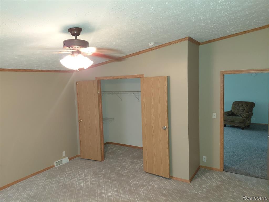 4740 Spring Creek Drive, Howell, MI 48843 — Photo 7